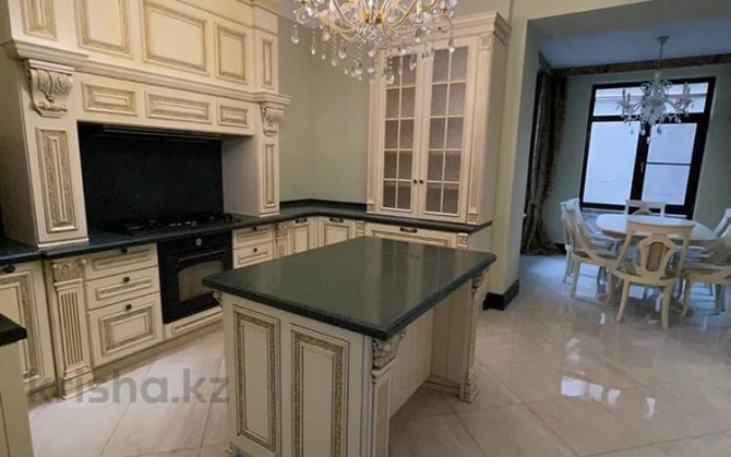 5-комнатный дом помесячно, 400 м², 10 сот., мкр Юбилейный Алматы - изображение 6