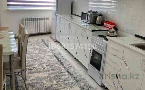 2-комнатная квартира, 95 м², 12/12 этаж посуточно, 11-я улица 31/2 Туркестан