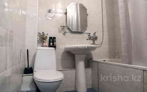 1-комнатная квартира, 35 м², 5/5 этаж посуточно, Егемен Казахстан 20 Петропавловск