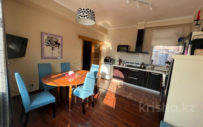 5-комнатный дом помесячно, 260 м², 10 сот., Оспанова 89 Алматы - изображение 7