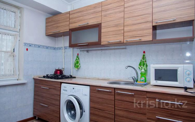 2-комнатная квартира, 52 м², 5/9 этаж посуточно, проспект Тауке хана — проспект Кунаева Шымкент - изображение 5