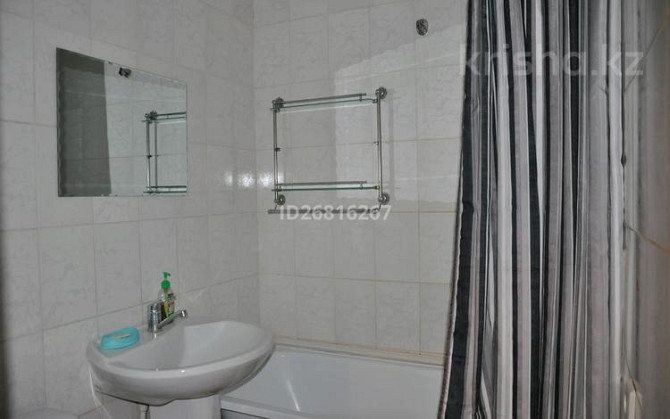 1-комнатная квартира, 40 м², 3/5 этаж посуточно, Гарышкерлер 40 Жезказган - изображение 5