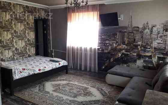 1-комнатная квартира, 33 м², 2/4 этаж посуточно, Пр. Бухар жырау 70 Karagandy