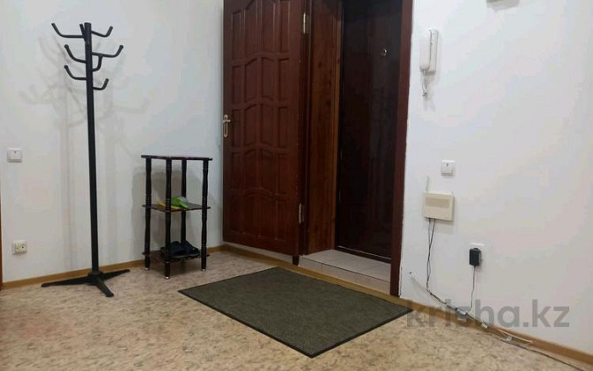 2-комнатная квартира, 60 м², 2/5 этаж посуточно, мкр 5, проспект Абая 4 4 Актобе - изображение 8