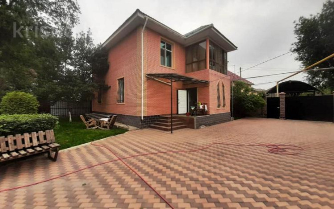 6-комнатный дом помесячно, 217.6 м², 5 сот., мкр Шугыла — проспект Абая Almaty - изображение 1