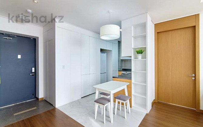 3-комнатная квартира, 100 м², 15/21 этаж посуточно, Кабанбай батыра 43А — Орынбор Астана - изображение 7