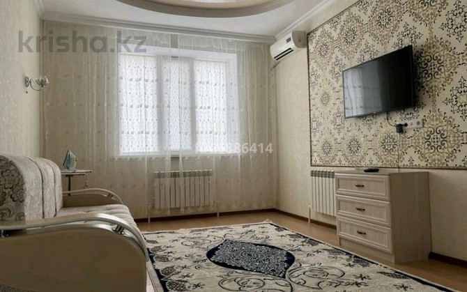 2-комнатная квартира, 60 м², 7/10 этаж посуточно, Молдагулова 30Б — Молдагулова 30 б Актобе - изображение 1
