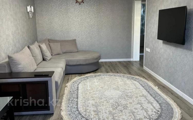 3-комнатная квартира, 70 м², 3/5 этаж посуточно, Айтеки би 7 Тараз - изображение 1