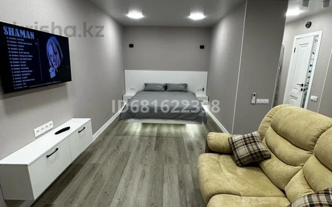 1-комнатная квартира, 35 м², 4/5 этаж посуточно, Ауэзова 1 — Славского Усть-Каменогорск - изображение 8