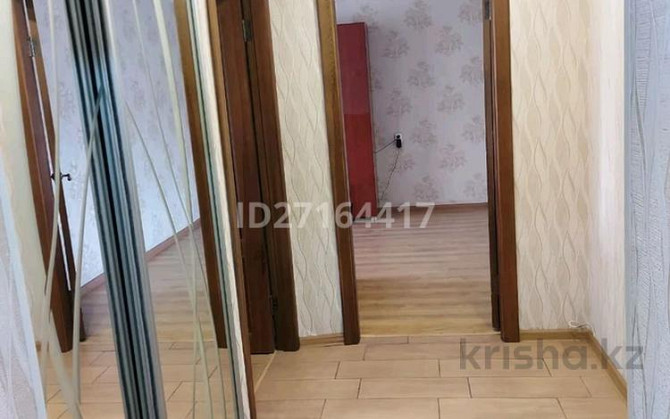 2-комнатная квартира, 52 м², 4/9 этаж посуточно, проспект Шакарима 9 — Дулатова Семей - изображение 2