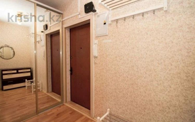 1-комнатная квартира, 45 м², 2/5 этаж посуточно, Авангард 10 Atyrau - photo 5