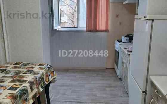 2-комнатная квартира, 56 м², 2/5 этаж посуточно, 12-й мкр 67 Aqtau