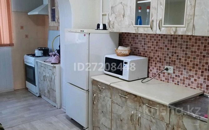 2-комнатная квартира, 56 м², 2/5 этаж посуточно, 12-й мкр 67 Актау - изображение 1