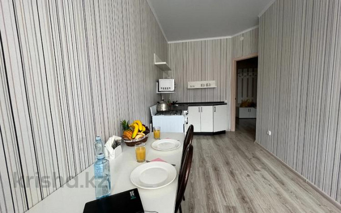 1-комнатная квартира, 45 м², 1/5 этаж посуточно, Мкр Юбилейный 43 Костанай - изображение 4