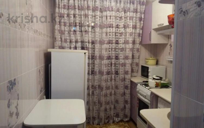 1-комнатная квартира, 32 м², 4/4 этаж посуточно, проспект Тауке хана 4 Шымкент - изображение 3