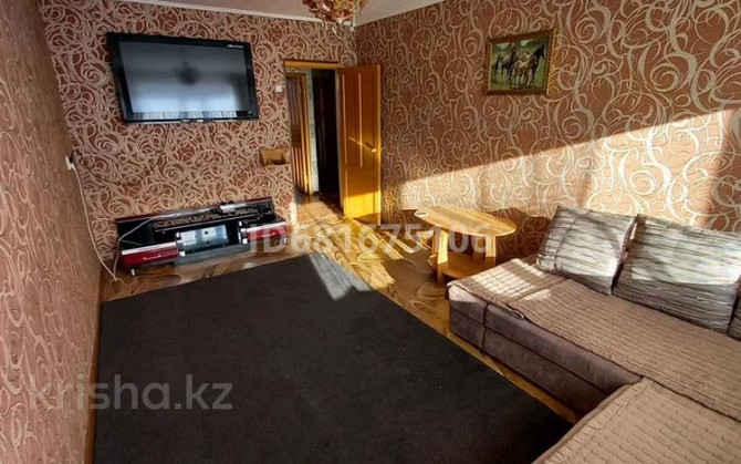 2-комнатная квартира, 45 м², 2/5 этаж посуточно, мкр Новый Город, Ержанова 3 — 45 квартал Караганда - изображение 4