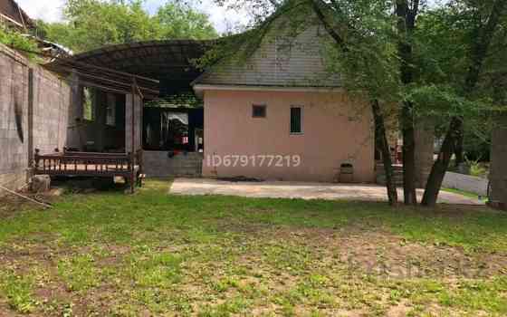 5-комнатный дом помесячно, 125 м², мкр Коктобе Алматы