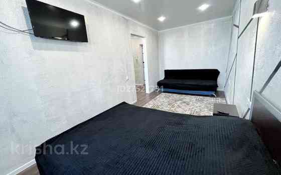 1-комнатная квартира, 30 м², 5/5 этаж посуточно, улица Бауыржана Момышулы 36 — Шахматный клуб Экибастуз