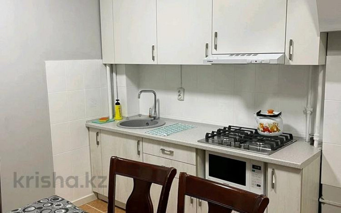 3-комнатная квартира, 80 м², 1/9 этаж посуточно, мкр Аксай-5, Момышулы 13 Алматы - изображение 6