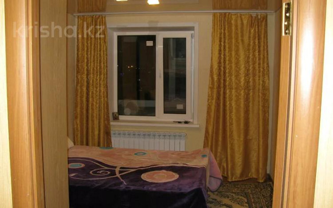 1-комнатная квартира, 35 м², 2/5 этаж посуточно, Абая 8 Костанай - изображение 1