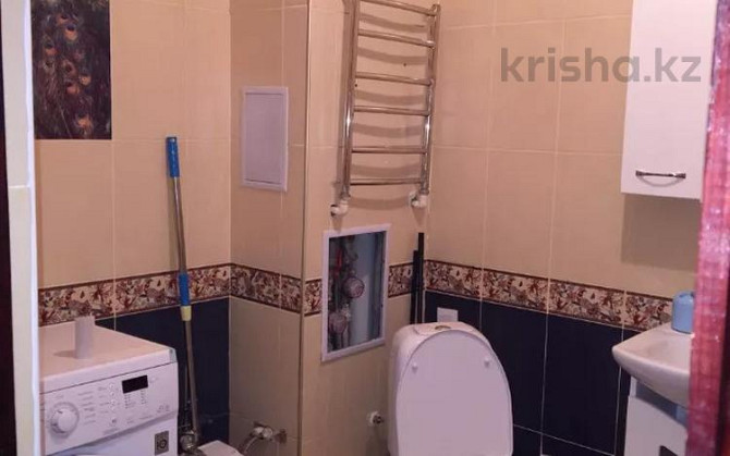 3-комнатная квартира, 140 м², 25/25 этаж посуточно, мкр 11 112а — Маметова Актобе - изображение 5