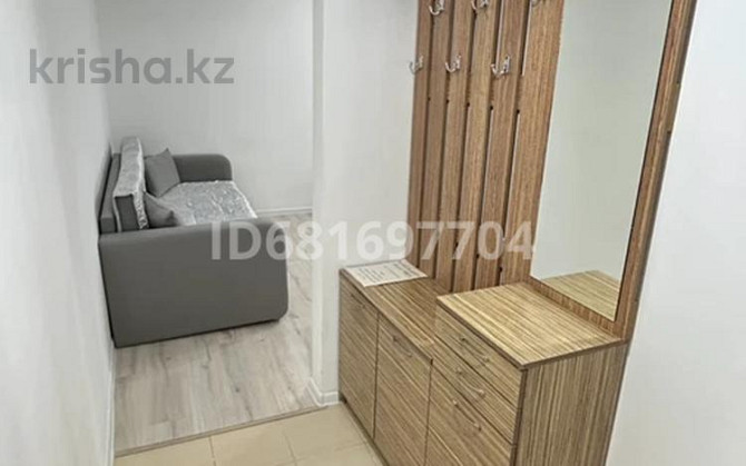 1-комнатная квартира, 35 м², 2/5 этаж посуточно, Авангард, 4 микрорайон 8 — Роддом Atyrau - photo 7