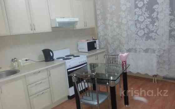 1-комнатная квартира, 50 м², 6/16 этаж посуточно, Валиханова 12 — Абая Astana