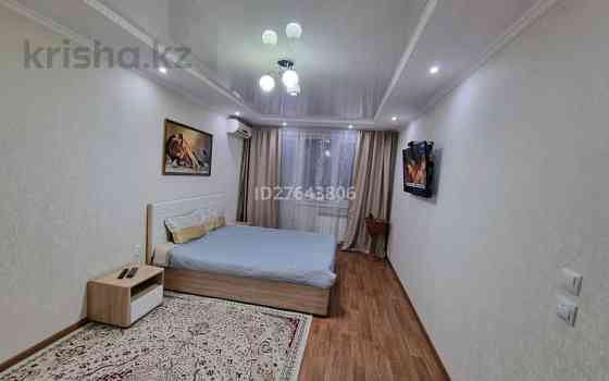 1-комнатная квартира, 35 м², 4/5 этаж посуточно, Курмангазы 102 — Темира Масина Oral