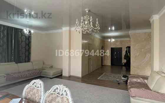5-комнатный дом помесячно, 290 м², 6 сот., мкр Шугыла Алматы