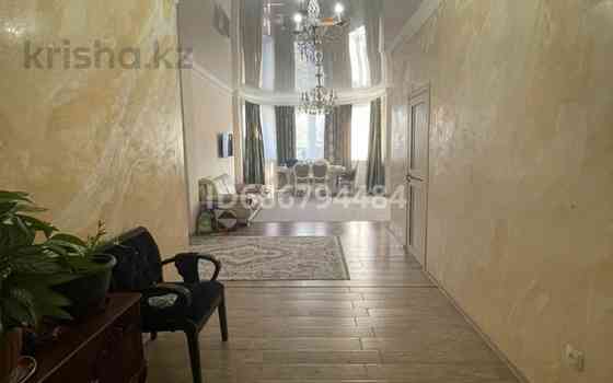 5-комнатный дом помесячно, 290 м², 6 сот., мкр Шугыла Алматы