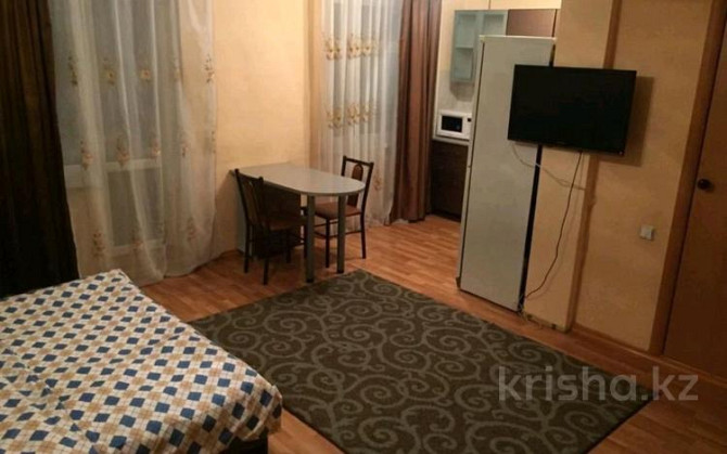 1-комнатная квартира, 36 м², 2/5 этаж посуточно, Абая — Старый болашак Кызылорда - изображение 3
