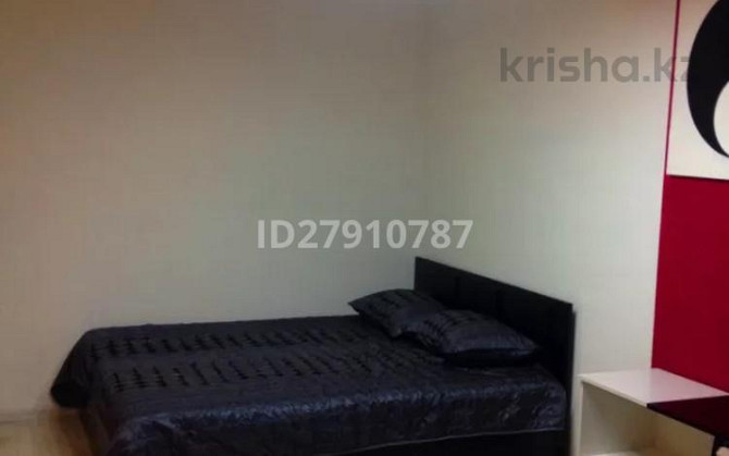 1-комнатная квартира, 30 м², 3/5 этаж посуточно, Абдирова 6 — Бухар Жырау Karagandy - photo 8
