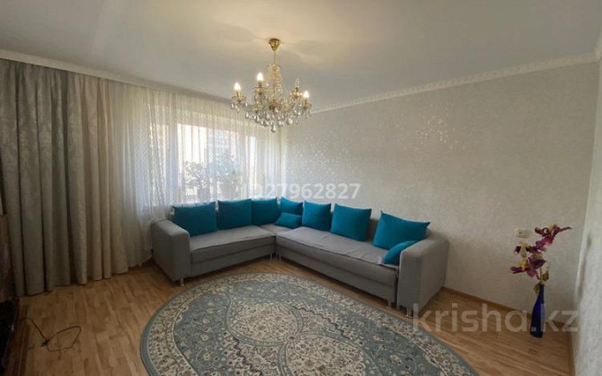 3-комнатная квартира, 63 м², 6/9 этаж посуточно, Гапеева 1 — Муканова Караганда - изображение 2