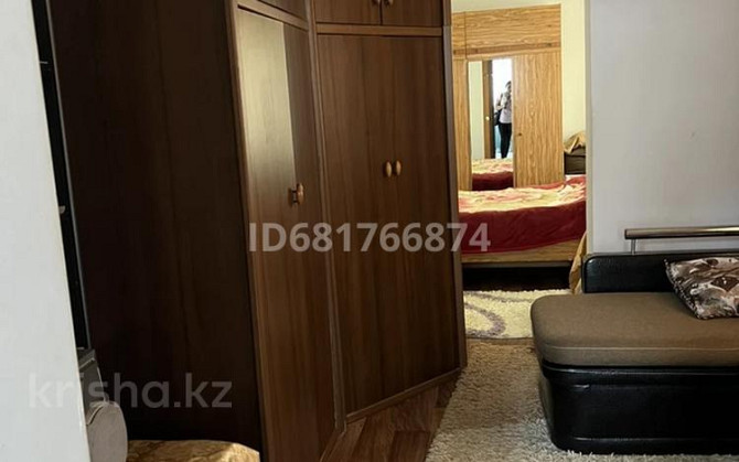 3-комнатная квартира, 80 м², 1/1 этаж посуточно, Карахан — Толе би Тараз - изображение 5