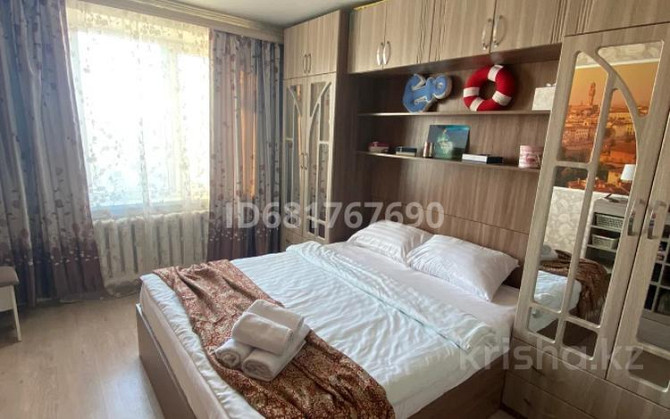 2-комнатная квартира, 55 м², 6/6 этаж посуточно, Победы — Майлина Костанай - изображение 1