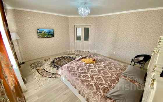 1-комнатная квартира, 65 м², 6/7 этаж посуточно, мкр. Батыс-2 201 Актобе
