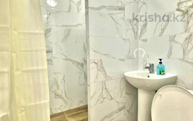 1-комнатная квартира, 40 м², 4/5 этаж посуточно, Ержанова 4 Karagandy - photo 4