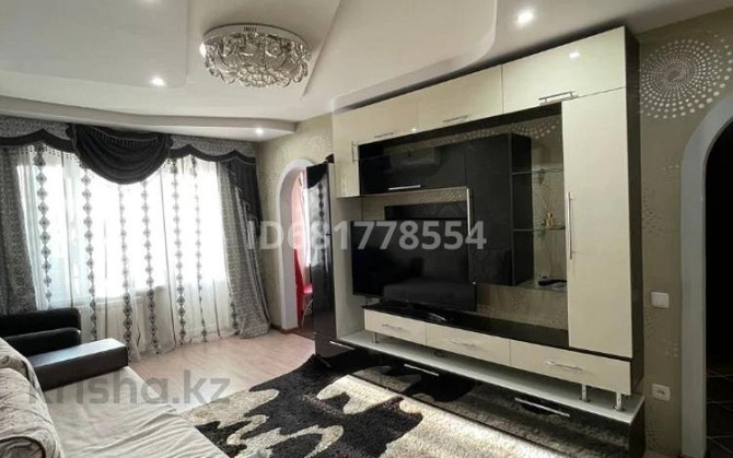 1-комнатная квартира, 45 м², 2/5 этаж посуточно, Манаш 5 Atyrau - photo 1