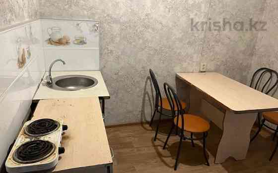 2-комнатная квартира, 40 м², 5/5 этаж помесячно, мкр Тастак-2 206 - Райымбека 206 на против т.ц. Мак Almaty