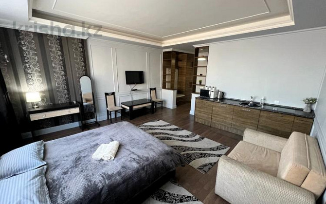 1-комнатная квартира, 38 м², 7/12 этаж посуточно, Кунаева 38 Шымкент - изображение 3