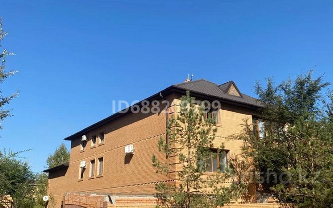 10-комнатный дом помесячно, 500 м², 10 сот., мкр Комсомольский 9 — Мариям-Жагоркызы Астана - изображение 1