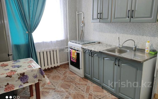 1-комнатная квартира, 40 м², 9/9 этаж посуточно, Курмангазы 108 — Зигзаг. остановка Льва Толстого Oral - photo 6