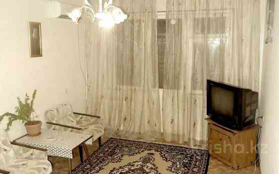 1-комнатная квартира, 35 м², 2 этаж посуточно, Уркимбаева 1а Шымкент