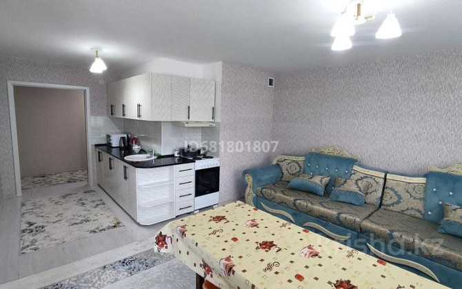 3-комнатная квартира, 74 м², 3/12 этаж посуточно, Мкр. Жаңа қала 9 30/1 Туркестан - изображение 8