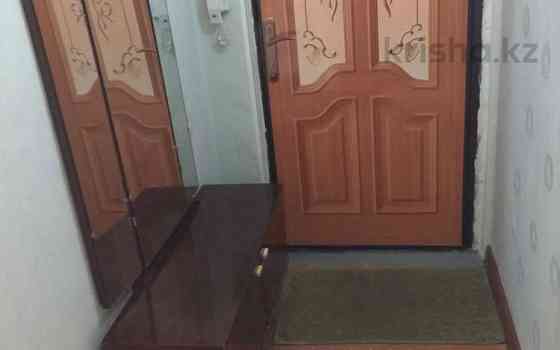 2-комнатная квартира, 70 м², 3/5 этаж посуточно, проспект Республики 27 — Рядом Халык банк Шымкент