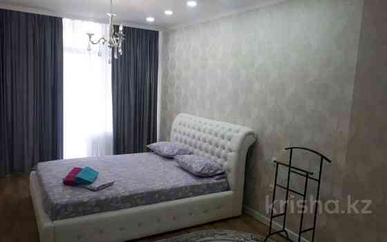 2-комнатная квартира, 80 м², 5/16 этаж посуточно, Просп. Республики 42 — Республики,Сарыарка Караганда