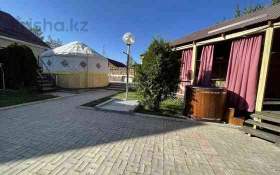 7-комнатный дом помесячно, 400 м², 20 сот., Альфараби — Дулати Алматы