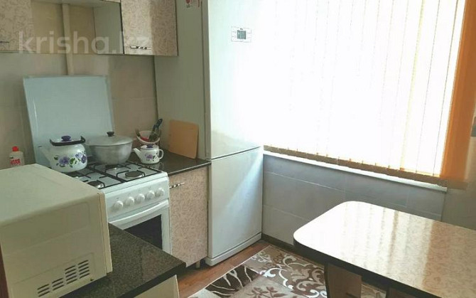 2-комнатная квартира, 48 м², 1/5 этаж посуточно, 6-й мкр. 18 — Конаева Тараз - изображение 5