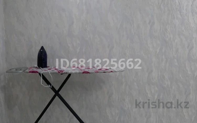 1-комнатная квартира, 45 м², 5/9 этаж посуточно, Самал 72/3 — Рядом с садиком Уральск - изображение 4