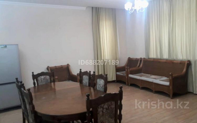 4-комнатный дом помесячно, 100 м², Каирбекова 79 — Богенбай батыра Алматы - изображение 1